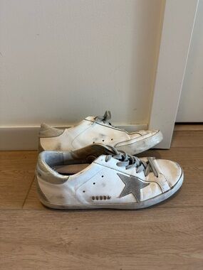 Golden Goose Superstar Sneakers White Grey Star Distressed EU 39